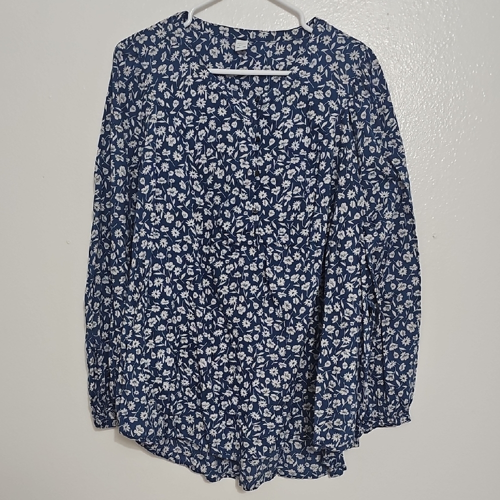 Old Navy Navy Blue and White Floral Blouse